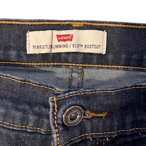 Levi’s Jeans 512 Women’s Perfectly. Slimming Bootcut Sz 14 Denim Jeans - Picture 4 of 6